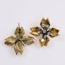 New Za Earrings Ancient Gold Silvery Metal Flowers Drop Earrings Jewelry Female Indian Ethnic Retro Style Rhinestone Earring 2024 - buy cheap