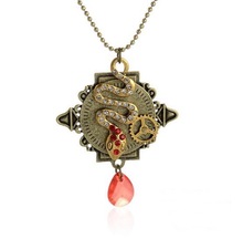 Винтажная латунная бычья Змея с красными каплевидными кристаллами капля Женская ожерелье в стиле стимпанк 2024 - купить недорого