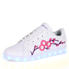 Warm like home 2018 New 24-40 USB Charger Glowing Sneakers Led Children Lighting Shoes Boys Girls Sneaker embroidered 2024 - buy cheap