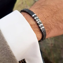 Pulsera de los hombres de lujo 2018 nueva llegada de moda pulsera hombres clásico Irregular encanto pulsera para los hombres de regalo de la joyería 2024 - compra barato