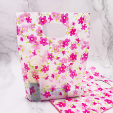 New Style Wholesale 100pcslot 15*20cm Luxury Simple Green/&White Plastic Packaging Bags With Handles Wedding Gift Pouches