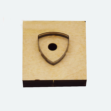 Японское стальное лезвие деревянная штамповка щит кожевенное Ремесло Декор Нож Форма DIY кожаный шаблон ручной инструмент 2024 - купить недорого