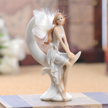 Figuras de acción en miniatura para decoración del hogar, figuritas creativas de luna de resina, hada del jardín, flores, chica, regalo de boda artesanal 2024 - compra barato