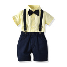Одежда для маленьких мальчиков комплект одежды для маленьких мальчиков, хлопковая повседневная одежда для детей рубашка с короткими рукавами и бантом топы + шорты на подтяжках 2024 - купить недорого
