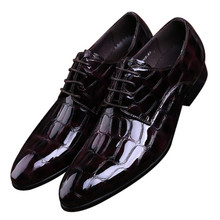 Zapatos de negocios de grano de cocodrilo para hombre, calzado de vestir de charol, para boda, oficina, color negro/vino tinto 2024 - compra barato