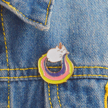 1PCS Originality Personality Metal Rainbow Tricolor Unicorn Icon Decoration Collar Apparel Brooch Backpack Badges Accessories 2024 - buy cheap