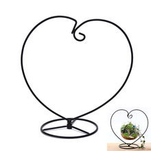 Florero de bolas hecho a mano, soporte de hierro en forma de corazón, Simple y elegante, colgante de vidrio para plantas, decoración del hogar, color negro, 1 Uds. 2024 - compra barato