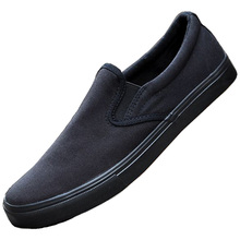 Zapatos vulcanizados transpirables para hombre, zapatillas sin cordones de lona, color negro puro, talla grande 46, 47, 48, para primavera y otoño 2024 - compra barato