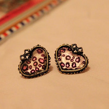 European And American Trade Earrings Faceted Purple Leopard Hearts Earrings Earrings Retro Love Earrings 2024 - buy cheap