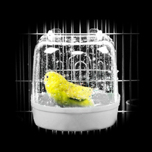 Pássaro do papagaio banheira com ganchos de suspensão acrílico transparente portátil pássaro banho gaiola pássaro para ao ar livre jardim produtos para animais estimação 2024 - compre barato