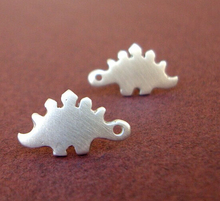 Daisies 10pcs/lot New Fashion Women's Animal Earrings Stegosaurus Dinosaur Stud Earrings For Girl Gift 2024 - buy cheap