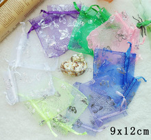 100 случайный многоцветный мешок на шнурке С Рисунком бабочки из органзы свадебный подарочный пакет и мешочки, упаковка для ювелирных изделий 9x12 см 2024 - купить недорого