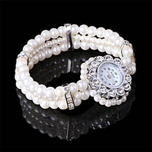 Correa de cadena de perlas blancas para mujer, reloj de pulsera cruzado, cuentas de cristal plateado, estilo 2024 - compra barato