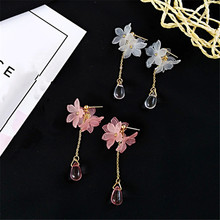 acrylic pink petals stud earrings Small pure and fresh water droplets eardrop fresh flowers Beautiful girl earrings for woman 2024 - buy cheap