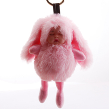 Boneca bebê dormindo de pelúcia, acessório pompom bola de pele de coelho chaveiro suporte de saco feminino pingente brinquedo de bebê qs1826 2024 - compre barato