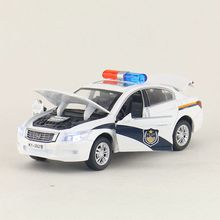Бесплатная доставка/модель игрушечного литья под давлением/Масштаб 1:32/Полиция Honda Accord/тяговый автомобиль/звук светильник/образовательная Коллекция/подарок 2024 - купить недорого