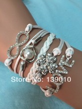 Blanco Cuerda de Cuero Del Corazón Del Rhinestone Del Grano AMOR Infinito Brazalete Del Encanto Pulsera de Los Brazaletes de Plata Del Trébol de Cristal de Aleación Mujeres de Los Hombres de La Joyería 2024 - compra barato