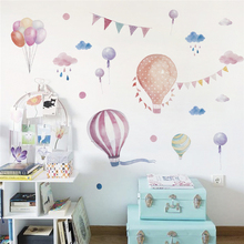 Цветные воздушные шары, флаг, животные, дождь, наклейки на стену для детской комнаты, домашний декор, Мультяшные наклейки на стену, ПВХ, росписи, искусство, сделай сам, постер 2024 - купить недорого