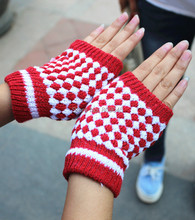 Presente, moda de alta qualidade outono inverno ao ar livre mulheres quentes tocar luvas knited half/full dedo mitten 1 par = 2pcs GW46 2024 - compre barato