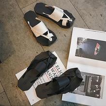 Zapatillas planas de piel auténtica de vaca, chanclas de verano, zapatos de playa al aire libre, color blanco y negro 2024 - compra barato
