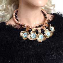 Ожерелье-чокер женское с искусственным жемчугом и цепочкой 2024 - купить недорого