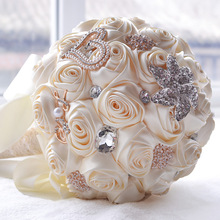 Em estoque Impressionante Casamento flores Bouquets de Noiva Branco Da Dama de honra Rosa artificial Buquê De Casamento 2024 - compre barato
