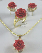 Lhx54016 > 18KGP bonita Red Coral subiu conjunto flor pingente brinco anel de senhora 2024 - compre barato