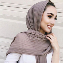 Lenço de chiffon bolha de alta qualidade, lenço de cabeça para mulheres muçulmano, rugas, cachecol hijab, envoltório sólido, cores lisas 2024 - compre barato
