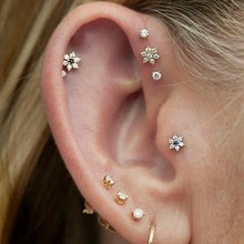 Delicat cute girls flower stud earring with cz paved tiny cz paved gold color earring for teen girl lady women shiny earrings 2024 - buy cheap