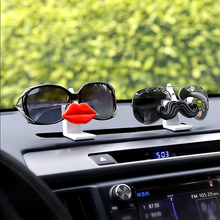 Car Ornament Glasses Stand Frame Moustache Red Llips Holder Resin Decoration Auto Interior Dashboard Decoration Accessories Gift 2024 - buy cheap