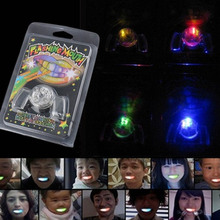 2018 хитовый креативный мигающий светодиодный светильник для рта, брекеты, светящиеся зубы для вечеринки 2024 - купить недорого