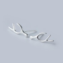 Shuangshuo Animal Earings Fashion Jewelry Anter Deer Stud Earrings for Women Fringe Earrings Wedding Earring Christmas Gifts 2024 - buy cheap