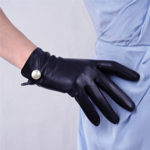 Женские кожаные перчатки для сенсорного экрана, женские модные черные перчатки из чистой овечьей кожи с подкладкой для сохранения тепла TB55 2024 - купить недорого