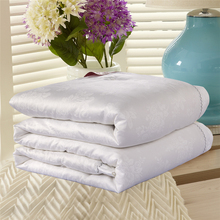 Роскошный набор из 100% шелковых одеял тутового/натурального цвета, односпальное, Двухспальное/двуспальное, розовое, белое одеяло, стеганое одеяло для зимы/осени/лета 2024 - купить недорого