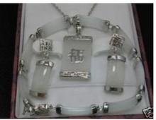 DaWanda joyas y bisutería joyería blanco collar de jade set de pulsera y pendientes 2024 - compra barato
