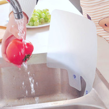 1 шт. защита от брызг воды на присоске, дефлектор для бассейна, полка для раковины, кухонная посуда для мытья фруктов и овощей, антиводная доска 2024 - купить недорого