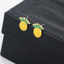Mini pendientes verdes de piña para mujer, joyería fina, Piercing, color dorado, amarillo 2024 - compra barato