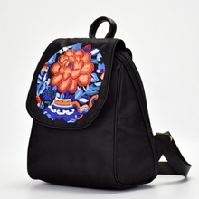 Новая этническая вышивка сумка на плечо простой китайский стиль Оксфорд ткань вышивка черный рюкзак женский рюкзак 2024 - купить недорого