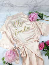 Personalizado brilho kimonos vestes pijamas maid of honor Da Dama de honra do casamento da noiva de cetim vestidos de noiva favorece presentes do partido de galinha 2024 - compre barato