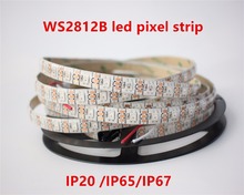 Tira de led resistente al agua IP20/IP65/IP67, 5m, tira de píxeles led inteligente WS2812B, 60 led/m WS2811 IC; 60 pixeles/m, PCB blanco DC5V 2024 - compra barato