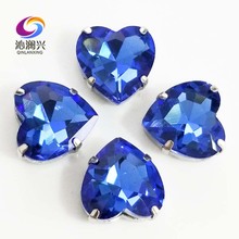 Luz azul coração forma de cristal de cristal de qualidade superior strass, costurar em pedra com furos para diy acessórios roupas swh12 2024 - compre barato