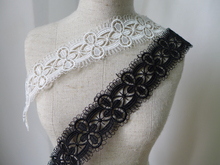 Latest Vintage Hollowed Out Venice Lace Trim In White/Black Embroidered Lace Fabrics For Sewing Craft 5 Yards 2024 - buy cheap