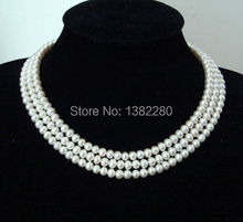 Collar de perlas blancas de 3 filas, 7-8mm, 17-19 pulgadas Joyería de moda para mujer, diseño hecho a mano 2024 - compra barato
