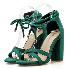 Sandalias con cordones para mujer, zapatos de tacón alto con punta abierta, tacón cuadrado, color verde y negro, talla 35-40 2024 - compra barato