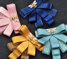Free shipping New fashion woman female handmade Korean British College wind collar flower pin knot shirt ribbon brooch bow tie 2024 - buy cheap