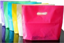 100 шт. красочные пластиковые сумки для покупок, мешочки для упаковки ювелирных изделий, большие пластиковые подарочные пакеты, Высококачественная сумка для упаковки, сумка для переноски 2024 - купить недорого