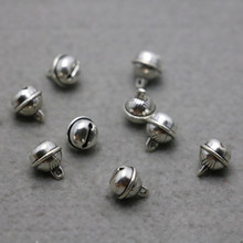 Accesorios de 10 piezas para accesorios para fabricación de joyas, accesorios de aleación de campana pequeña, accesorios para niñas, cuentas de plata DIY- placa 2024 - compra barato
