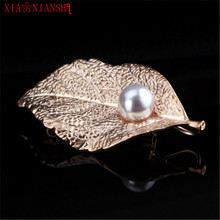 2020 Brand Unique Gold Metal Vintage Leaves With Imitation Pearl Pin Brooch Jewelry New Fashion Antique Leaf Brooches For Women 2024 - buy cheap