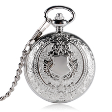 Reloj de bolsillo con diseño de escudo plateado para hombre y mujer, pulsera mecánica de cuerda manual, cadena de regalo, P2032C 2024 - compra barato