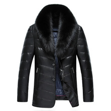 Invierno nuevo gran cuello de piel de zorro Real de cuero chaqueta los hombres cuero de simulación MEDIADOS DE-longitud grueso de cuero de la PU caliente Parkas MZ1883 2024 - compra barato